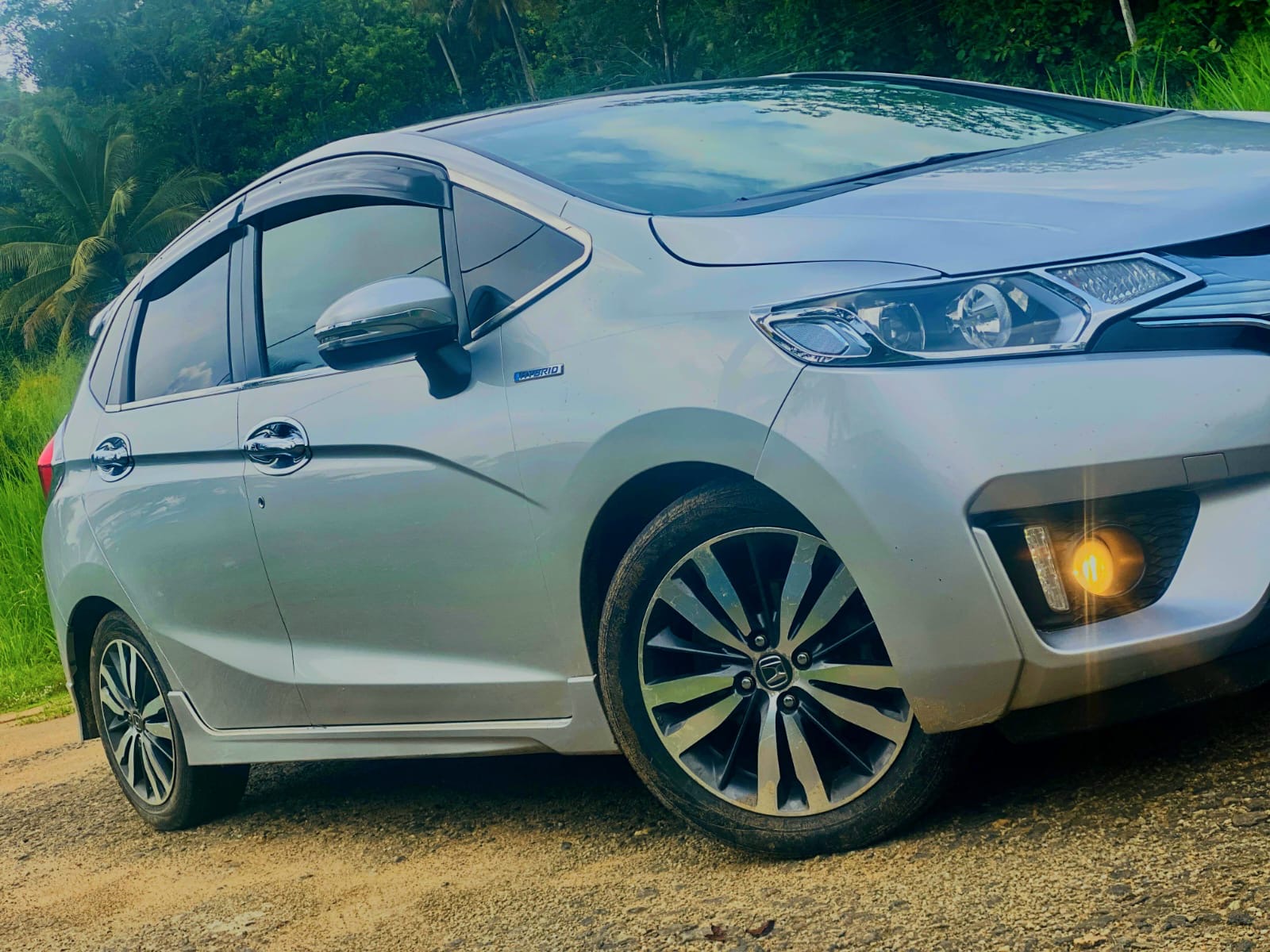 Honda Fit 2013 - பயன்படுத்தப்பட்டது கார் sale in Sri Lanka - patpat.lk