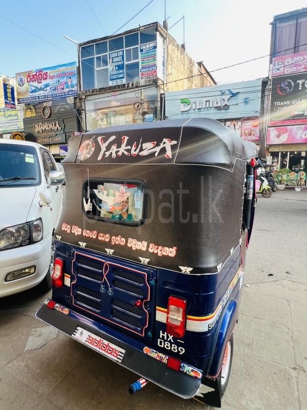 Advertisement image 6