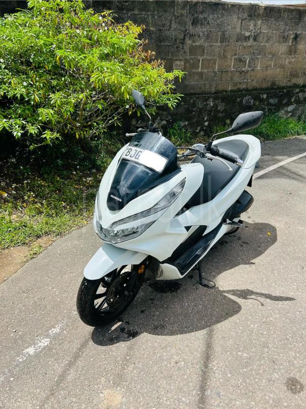 Honda PCX 2021 - பயன்படுத்தப்பட்டது பைக் sale in Sri Lanka - patpat.lk