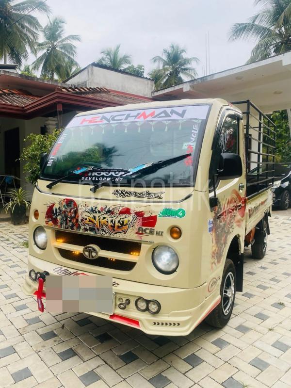 Advertisement image 1