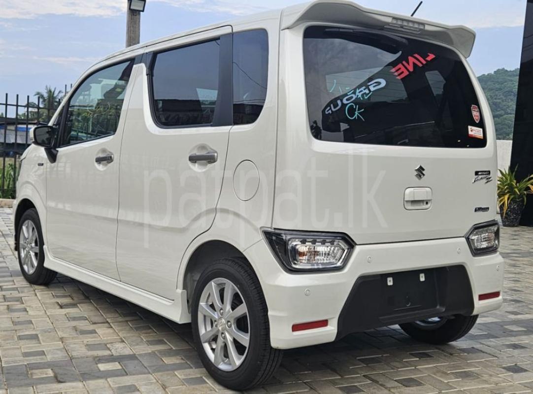 Advertisement image 4