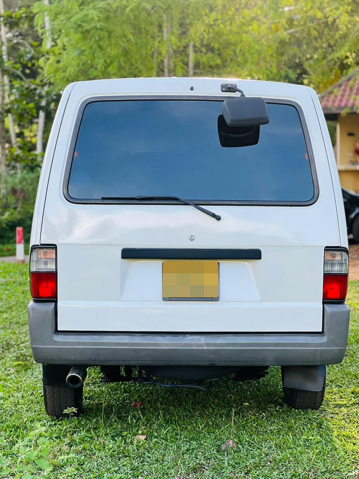 Nissan Vanette 1997 - பயன்படுத்தப்பட்டது வேன் sale in Sri Lanka - patpat.lk