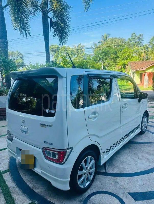 Advertisement image 3