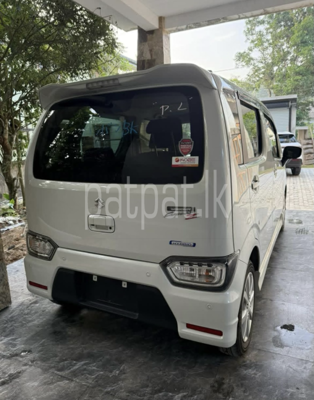 Advertisement image 3