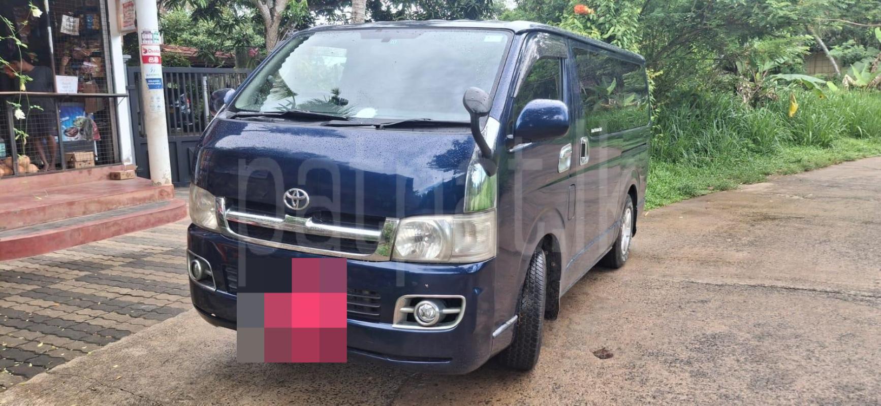 Toyota Super GL 2006 - பயன்படுத்தப்பட்டது வேன் sale in Sri Lanka - patpat.lk