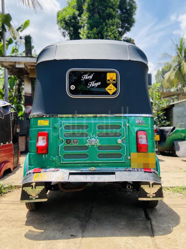 Bajaj Three Wheel 2004 - பயன்படுத்தப்பட்டது முச்சக்கர வண்டி sale in Sri Lanka - patpat.lk