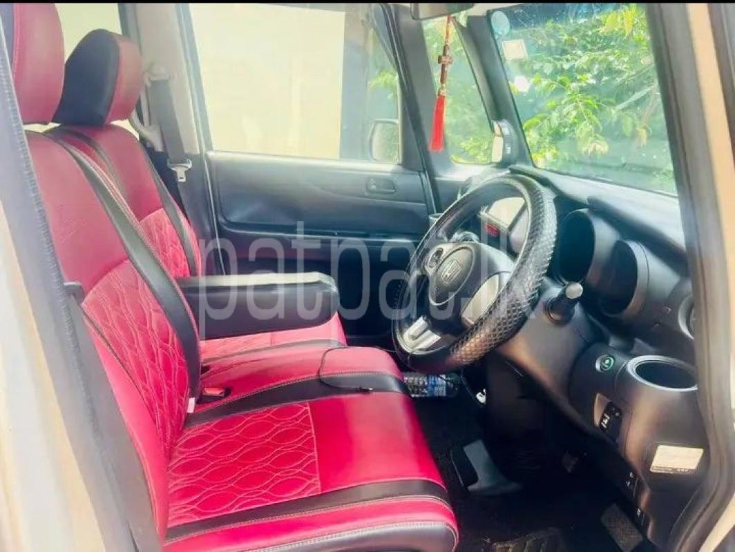 Advertisement image 4