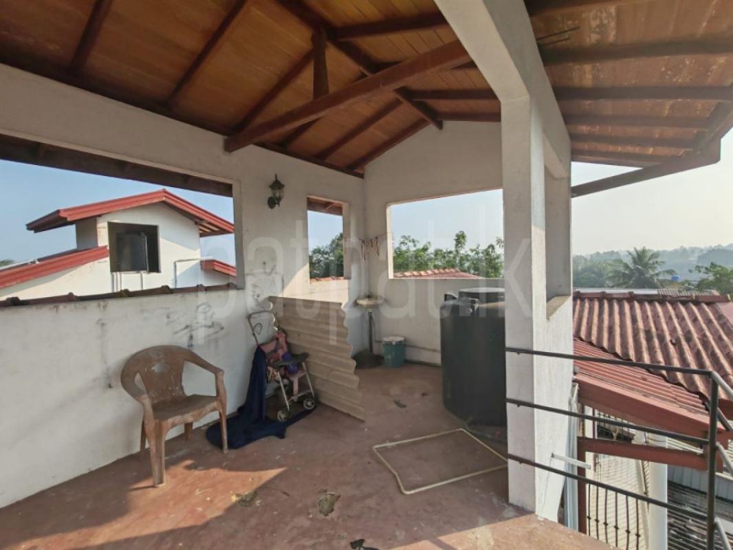 House for Sale in Minuwangoda ads-image-1