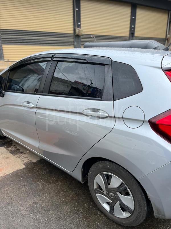Honda Fit 2014 - பயன்படுத்தப்பட்டது கார் sale in Sri Lanka - patpat.lk