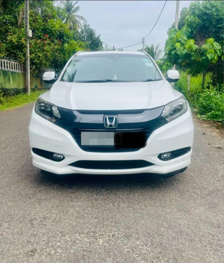 Honda Vezel 2014 - பயன்படுத்தப்பட்டது SUV sale in Sri Lanka - patpat.lk