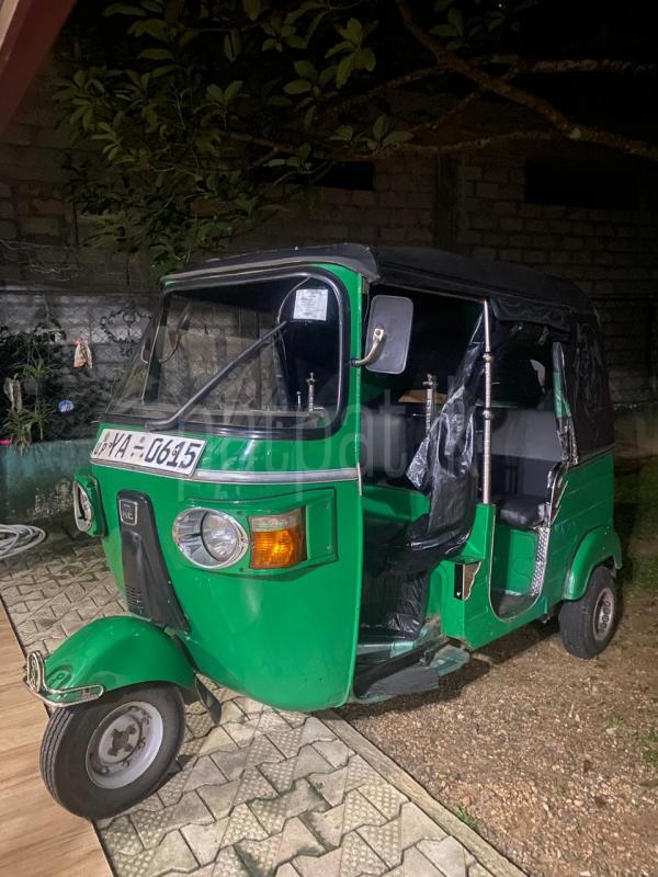 Bajaj Three Wheel 2010 - பயன்படுத்தப்பட்டது முச்சக்கர வண்டி sale in Sri Lanka - patpat.lk