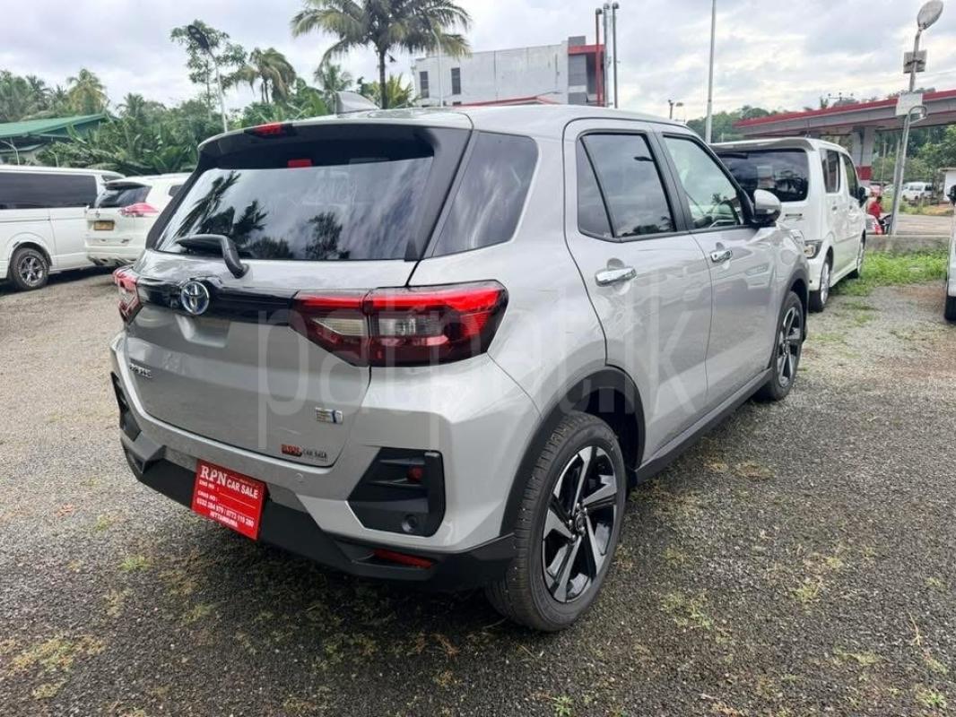 Advertisement image 4