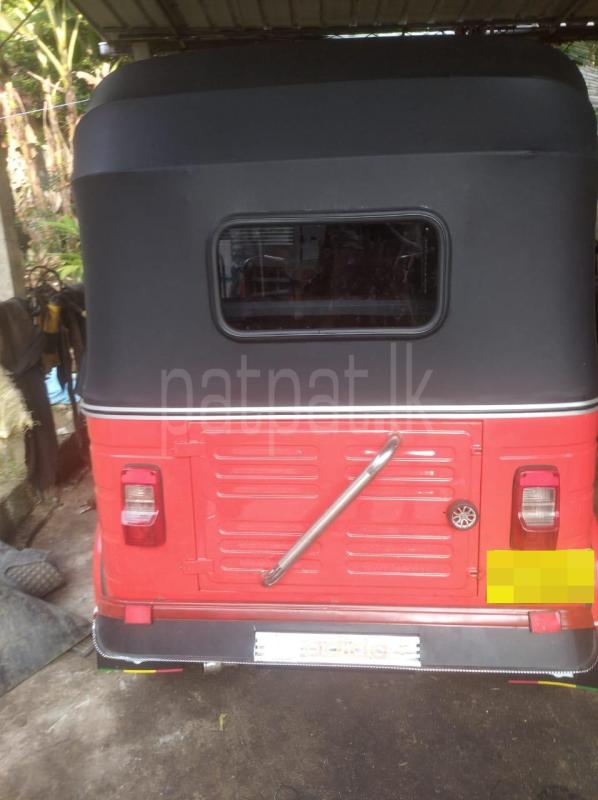 Bajaj Three Wheel 2011 - பயன்படுத்தப்பட்டது முச்சக்கர வண்டி sale in Sri Lanka - patpat.lk