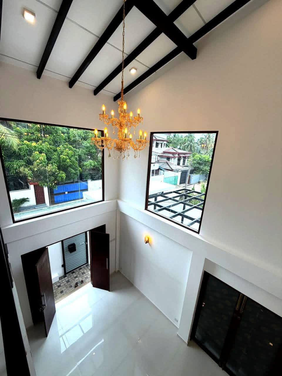 House for Sale in Athurugiriya