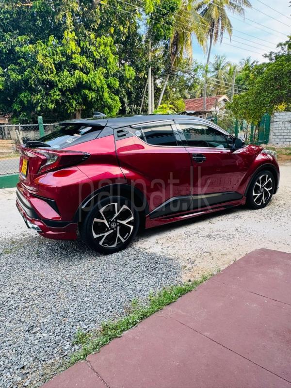 Toyota CHR 2019 - பயன்படுத்தப்பட்டது SUV sale in Sri Lanka - patpat.lk