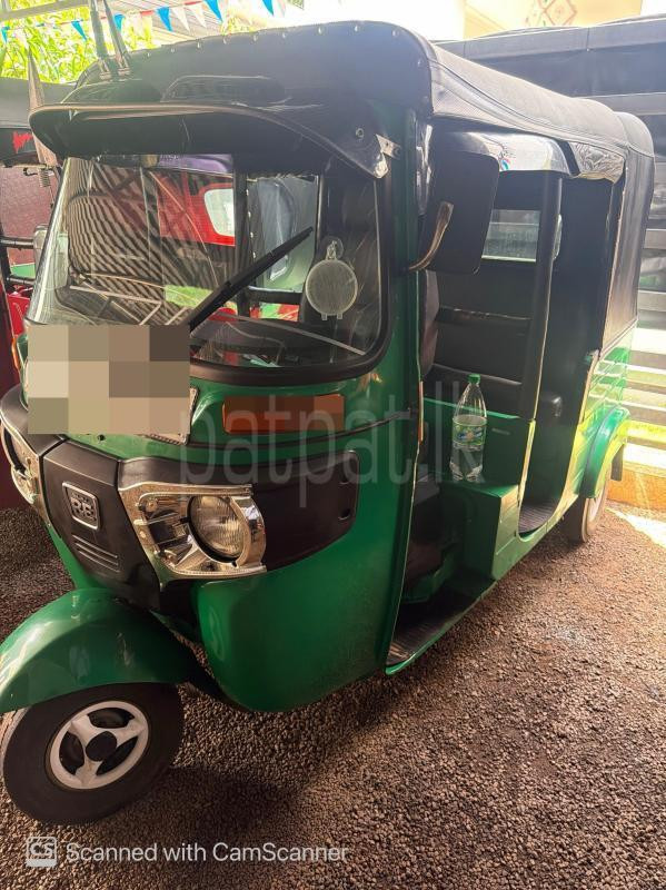 Bajaj 4 stroke 2016 - பயன்படுத்தப்பட்டது முச்சக்கர வண்டி sale in Sri Lanka - patpat.lk