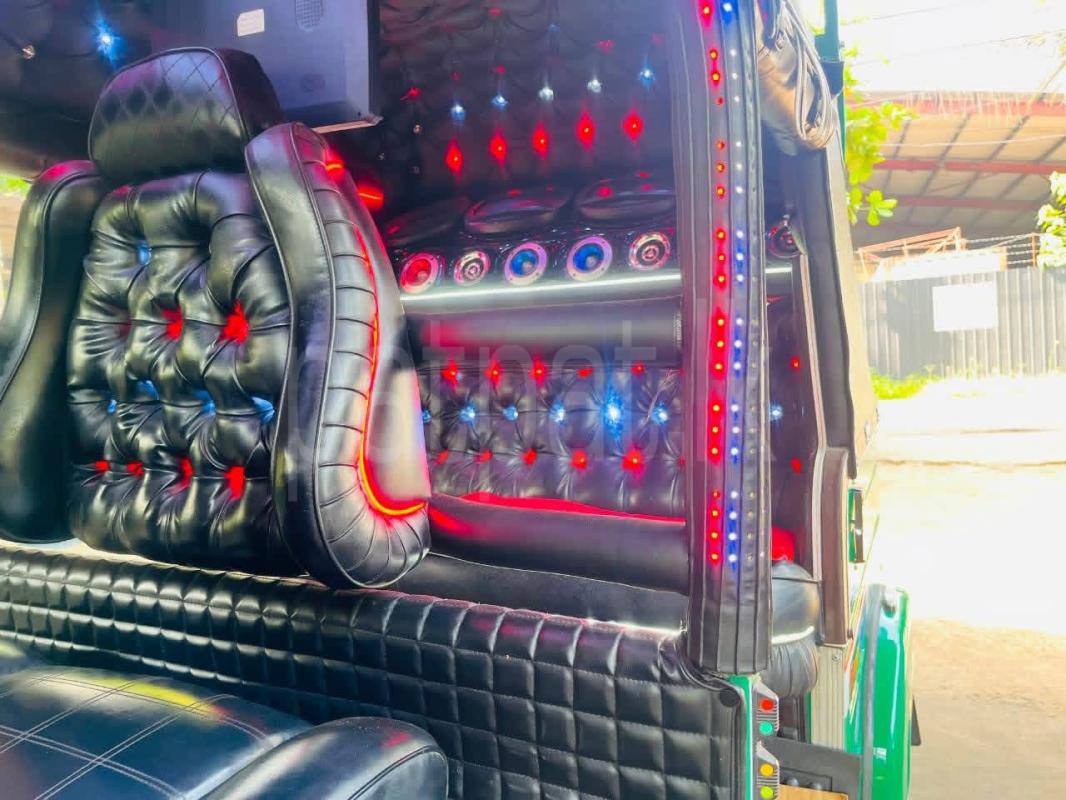 Bajaj Three Wheel 2005 - භාවිතා කරන ලද ත්‍රිරෝද රථය sale in Sri Lanka - patpat.lk