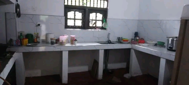 House for Sale in Kamburupitiya