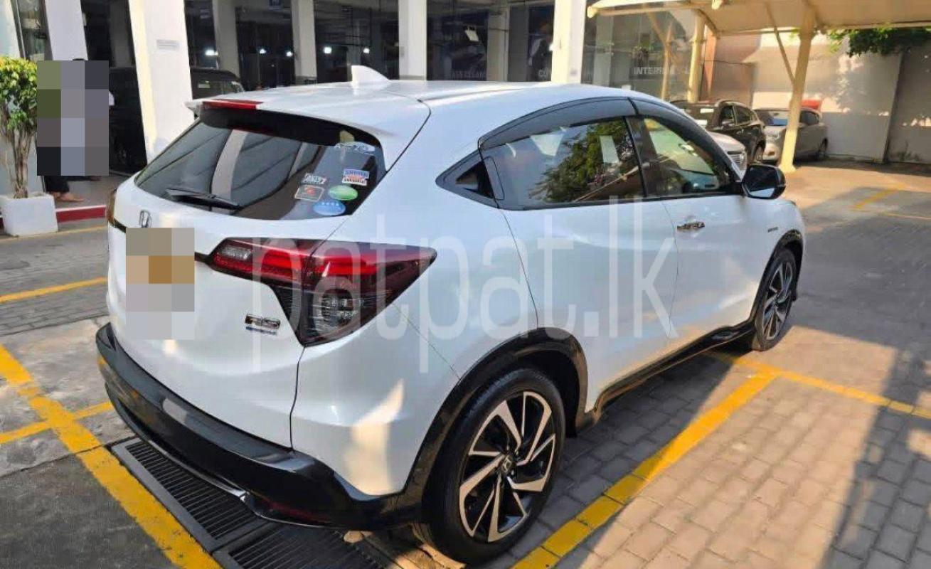 Honda Vezel 2018 - Used SUV sale in Sri Lanka - patpat.lk