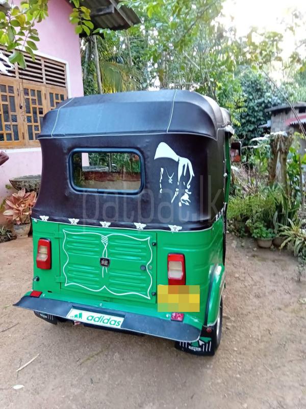 Bajaj Three Wheel 2014 - பயன்படுத்தப்பட்டது முச்சக்கர வண்டி sale in Sri Lanka - patpat.lk