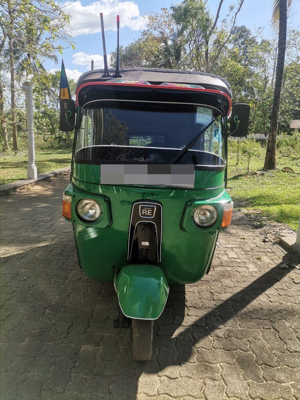 Bajaj Three Wheel 2010 - பயன்படுத்தப்பட்டது முச்சக்கர வண்டி sale in Sri Lanka - patpat.lk