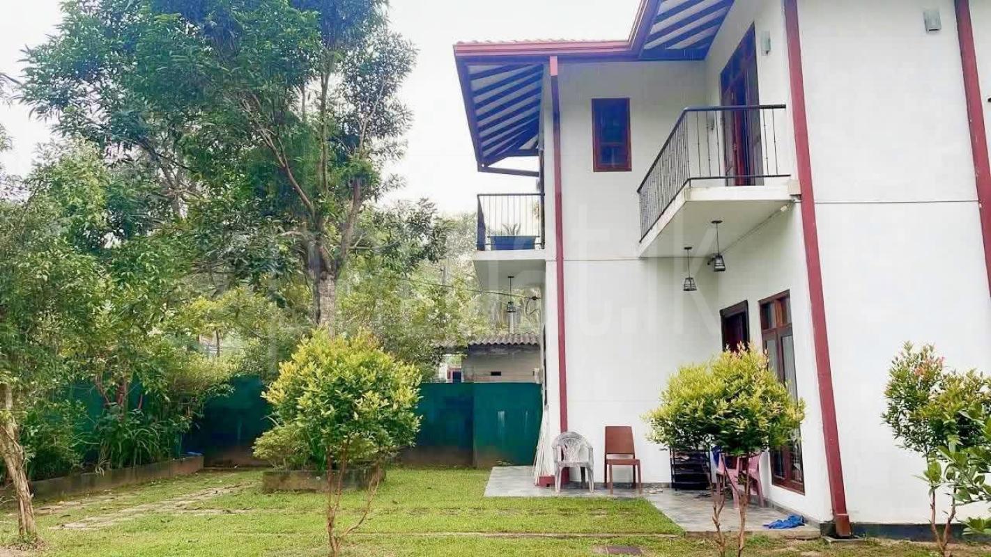 premium-listing-image