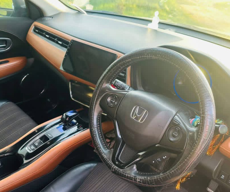 Honda Vezel 2015 - Used SUV sale in Sri Lanka - patpat.lk