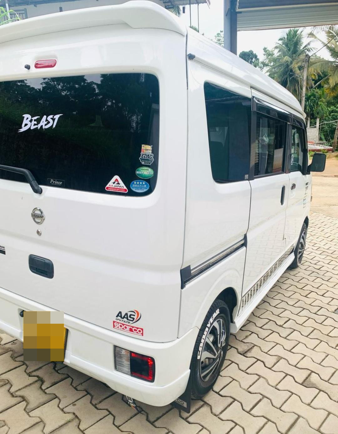 Nissan Clipper 2016 - Used Van sale in Sri Lanka - patpat.lk