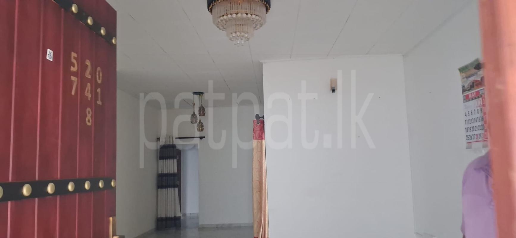 House for Sale in Minuwangoda