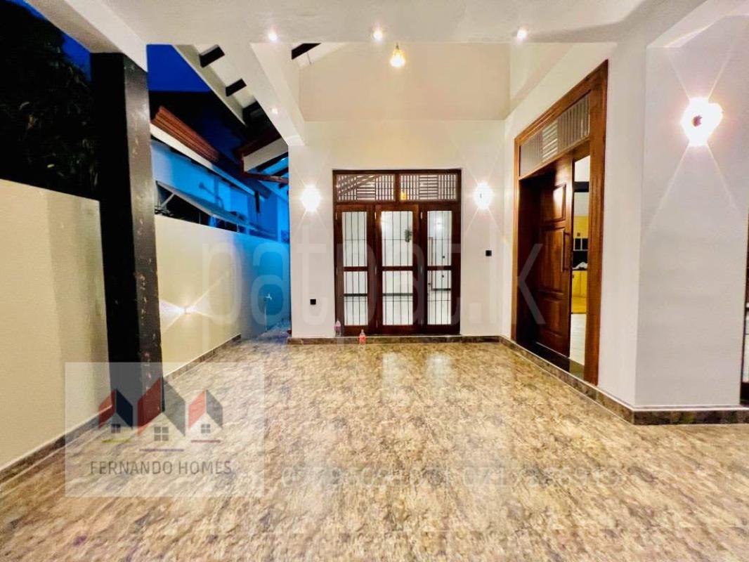 Advertisement image 5