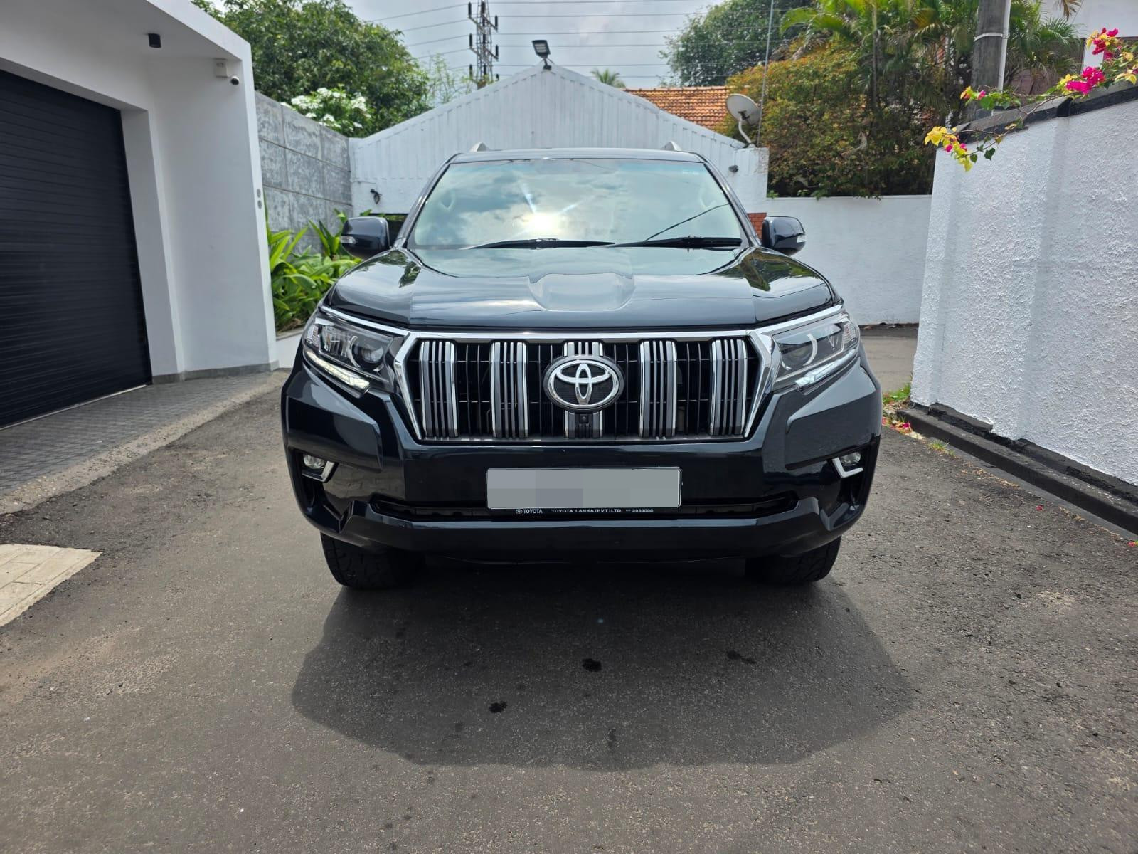 Toyota Land Cruiser Prado 2012 - Used SUV sale in Sri Lanka - patpat.lk