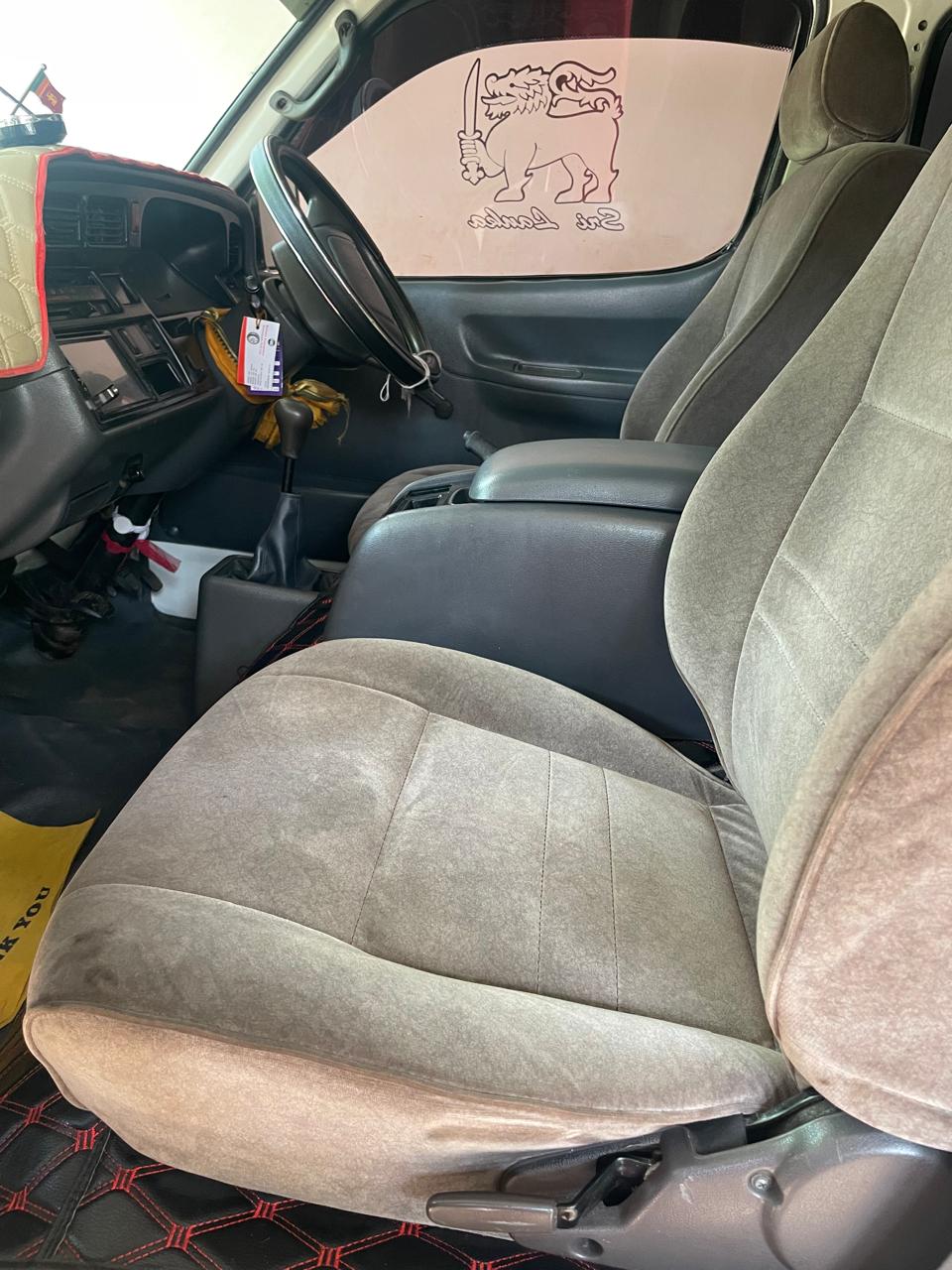 Toyota Hiace 1991 - Used Van sale in Sri Lanka - patpat.lk