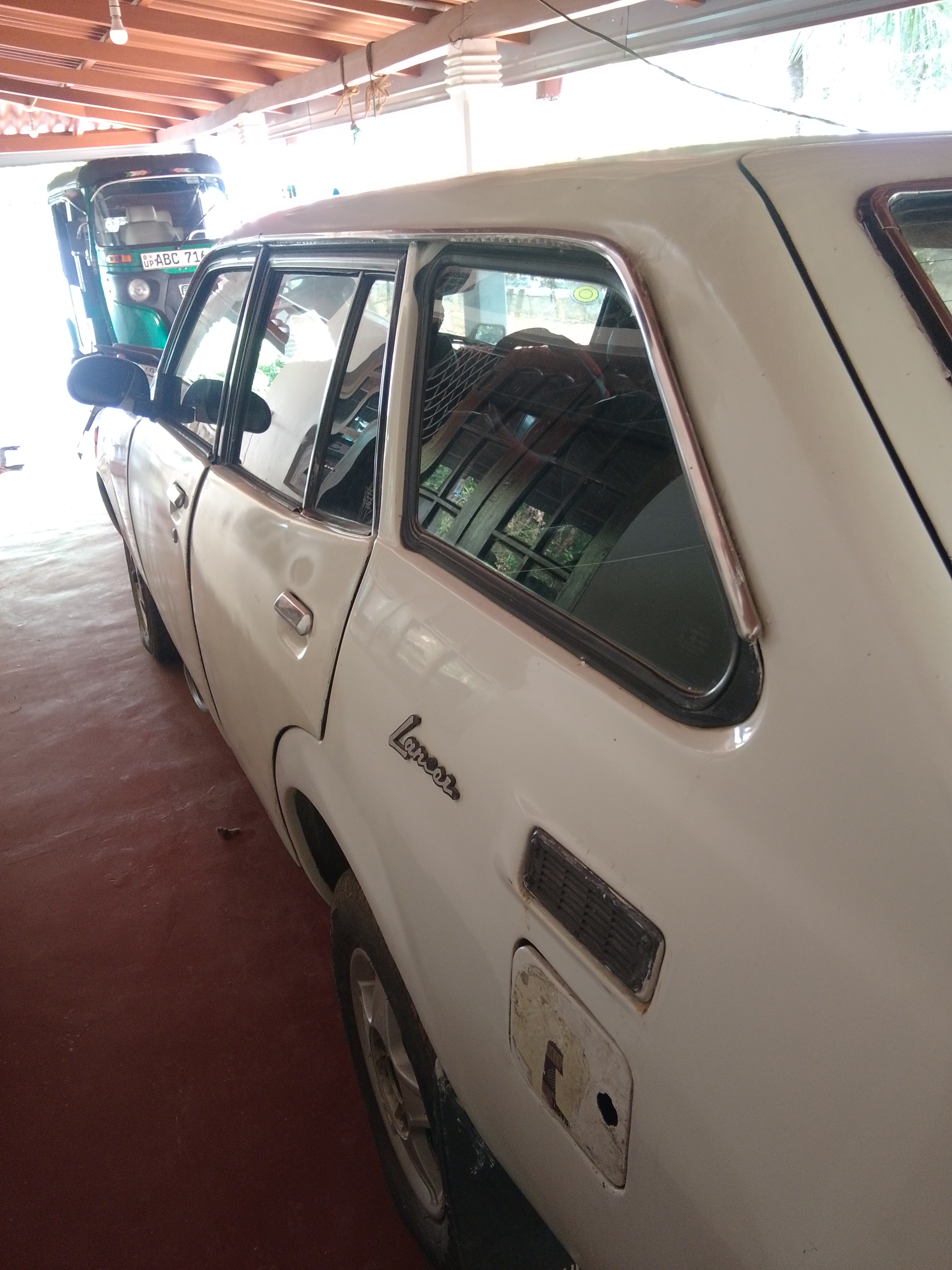 Mitsubishi Lancer 1981 - பயன்படுத்தப்பட்டது கார் sale in Sri Lanka - patpat.lk