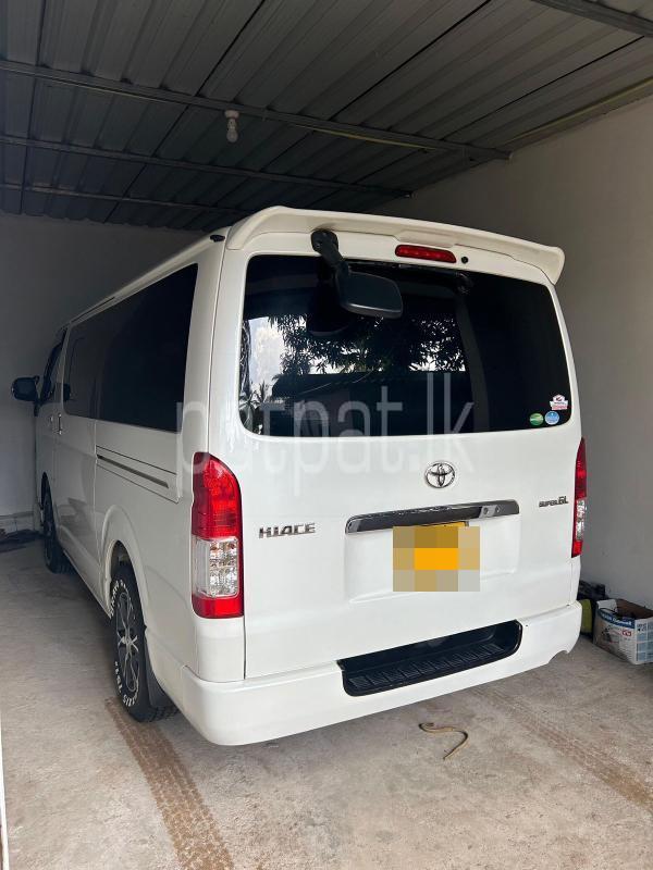 Advertisement image 3