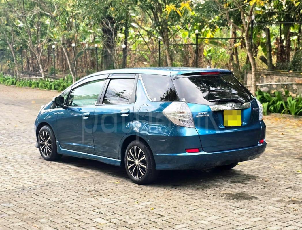 Advertisement image 4