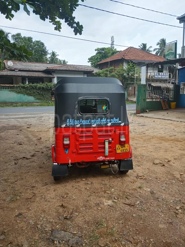 Bajaj Three Wheel 2007 - பயன்படுத்தப்பட்டது முச்சக்கர வண்டி sale in Sri Lanka - patpat.lk