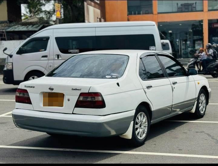 Nissan Bluebird 2000 - பயன்படுத்தப்பட்டது கார் sale in Sri Lanka - patpat.lk