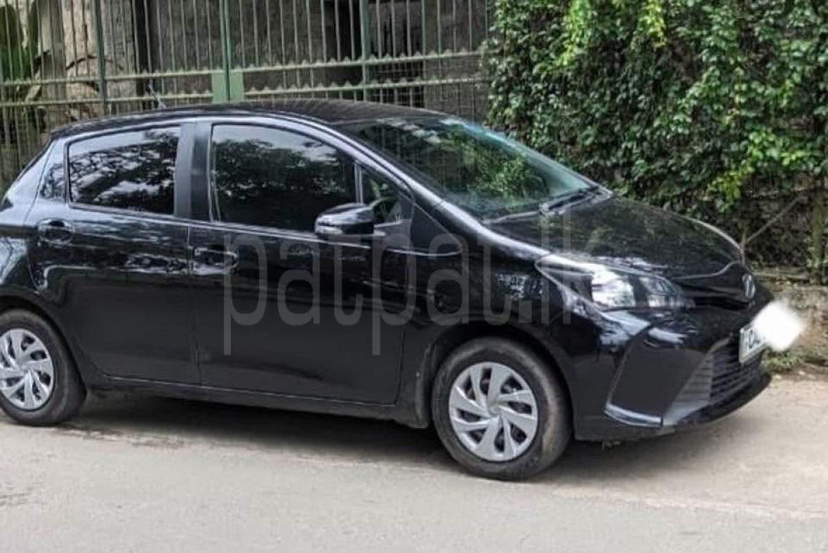 Toyota Vitz 2015 - Reconditioned Car sale in Sri Lanka - patpat.lk