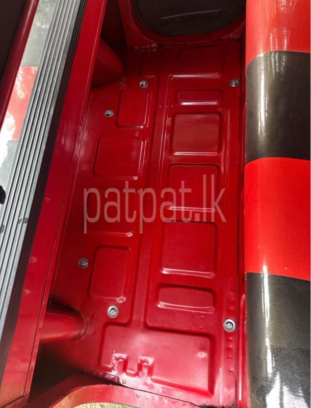 Advertisement image 5