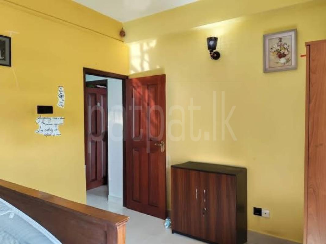 Semi Luxury Apartment for Sale in Nugegoda