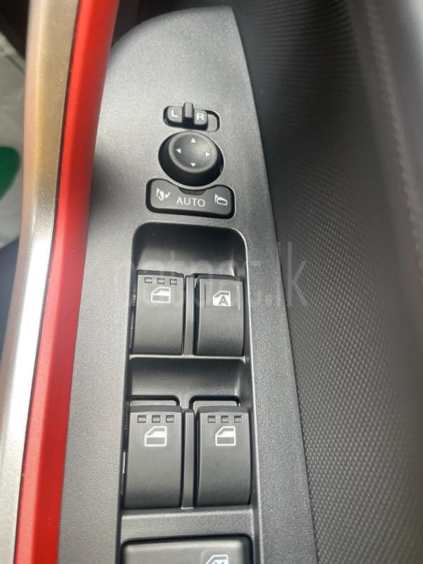 Toyota Raize 2025 - சான்றளிக்கப்பட்டது SUV sale in Sri Lanka - patpat.lk