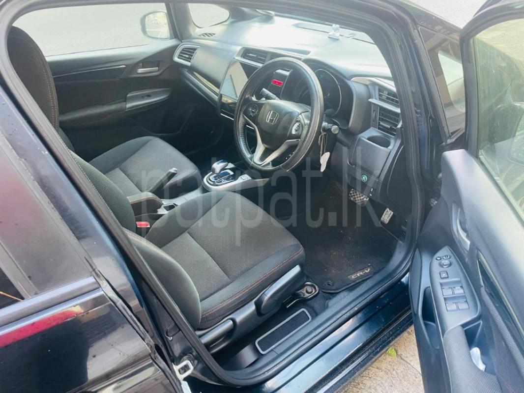 Advertisement image 4