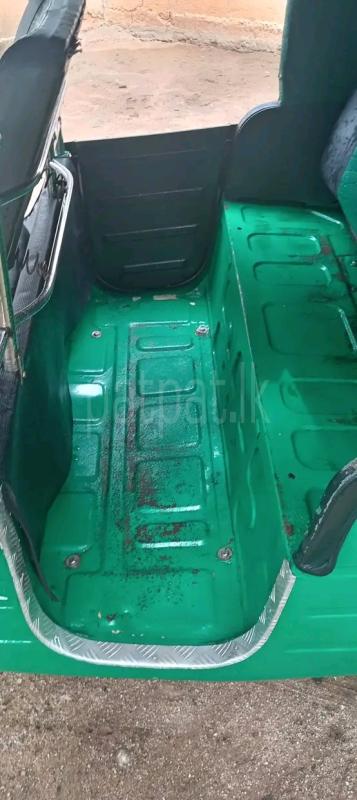Bajaj Three Wheel 2013 - Used Three wheeler sale in Sri Lanka - patpat.lk