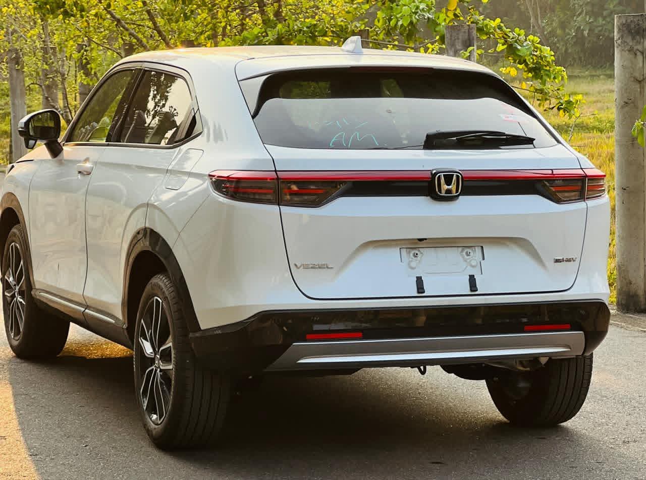 Honda Vezel 2025 - சான்றளிக்கப்பட்டது SUV sale in Sri Lanka - patpat.lk