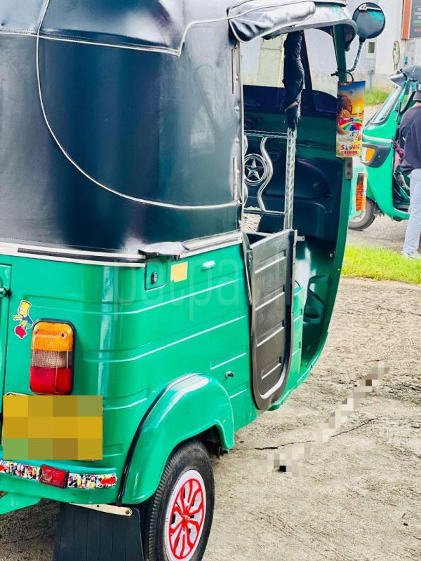 Advertisement image 6