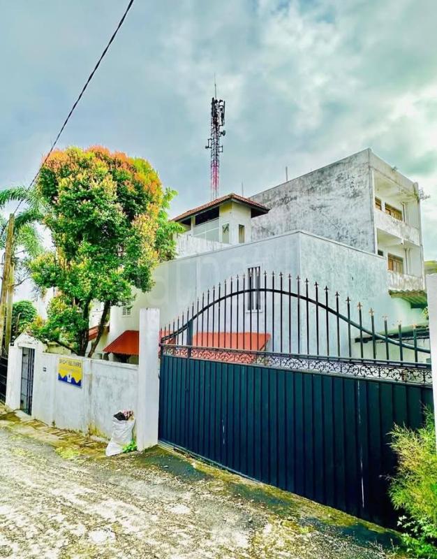 House for Sale in Battaramulla