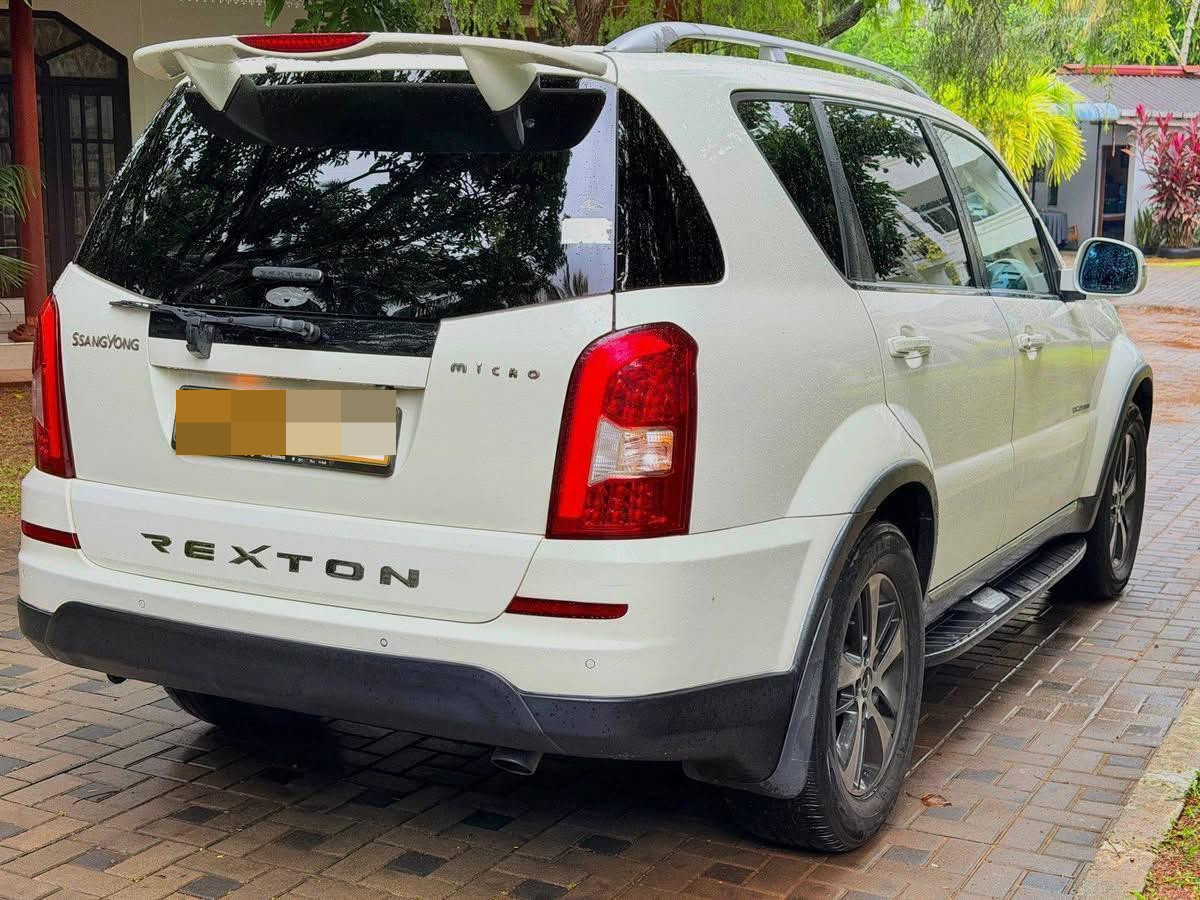 Micro SSANG YONG 2015 - பயன்படுத்தப்பட்டது SUV sale in Sri Lanka - patpat.lk