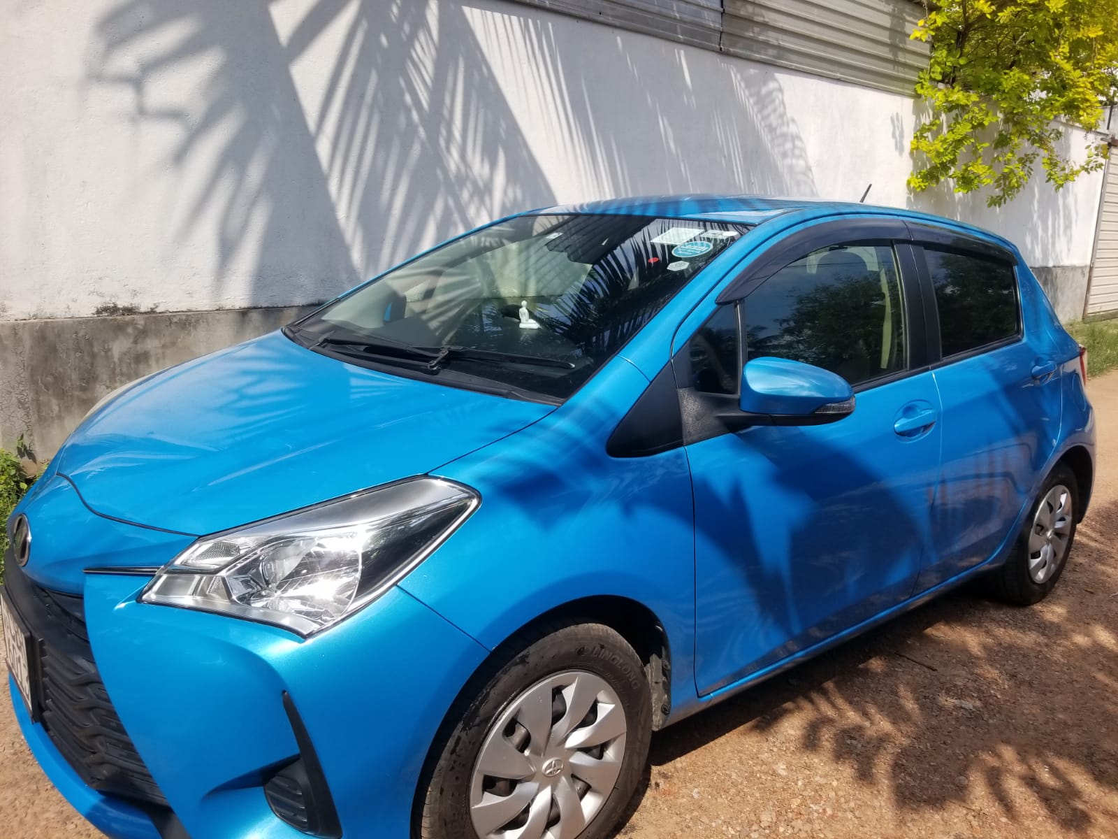 Toyota Vitz 2017 - Used Car sale in Sri Lanka - patpat.lk