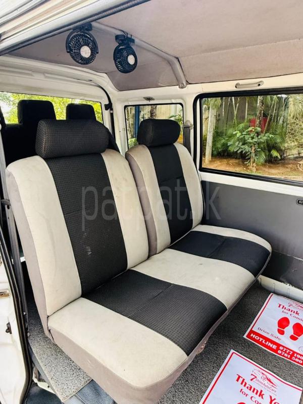 Mitsubishi Minicab 2011 - பயன்படுத்தப்பட்டது வேன் sale in Sri Lanka - patpat.lk