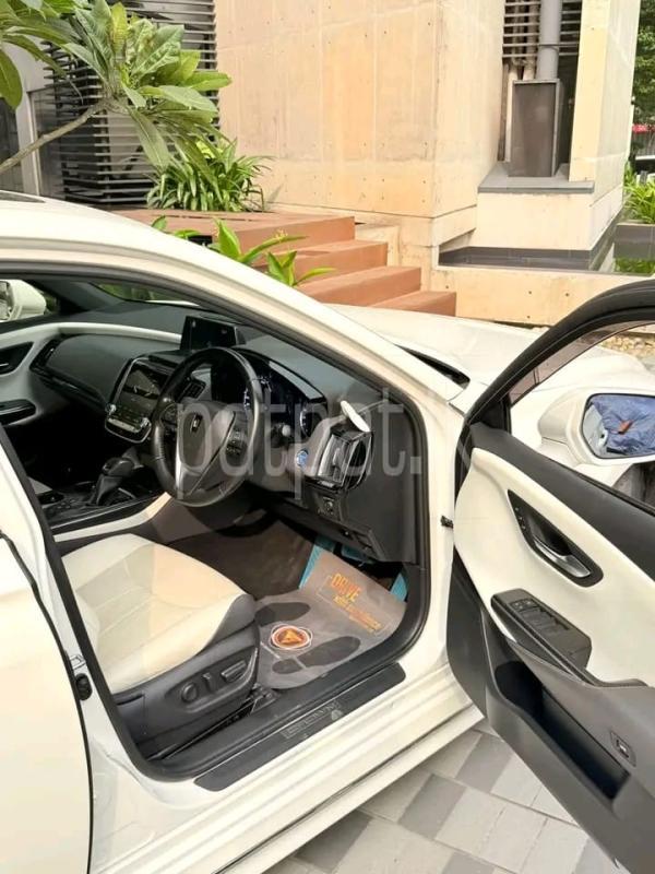 Advertisement image 2